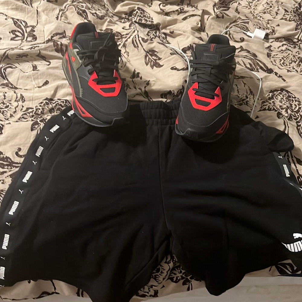10.5 puma shoes large puma shorts